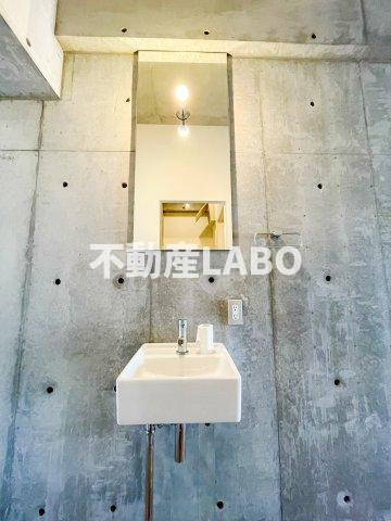 インザグレイス弁天町の洗面所