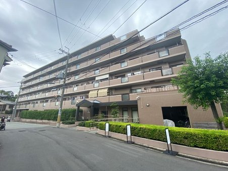 コスモ豊中東の外観|外はこのようになっています