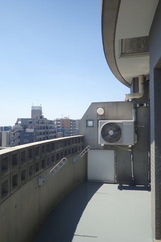 Crest本郷のバルコニー