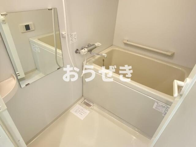 エスポアール二葉の浴室