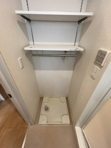 アゼリア月のその他