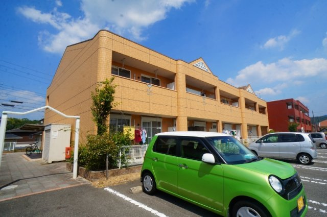 ＣＨＥＲＲＹ　ＨＯＵＳＥ（チェリーハウス）