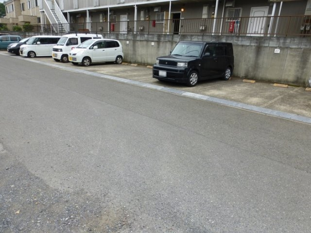 パークハウスもりたの駐車場