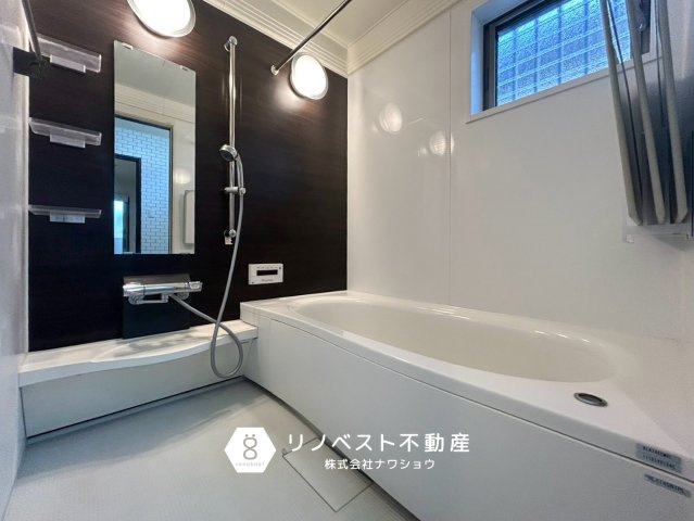東大阪市南鴻池町2丁目の浴室|広々としており家族で入浴もできそうです♪
まったりとした家族時間を過ごせますね！