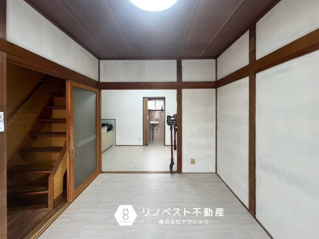 東大阪市松原2丁目の洋室|約5帖の2階和洋室♪
和・洋室どちらの雰囲気も楽しめます♪
