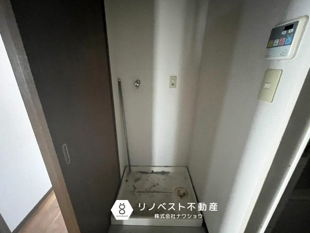 ロータリー新石切のランドリースペース|【リノベスト不動産】テナント（事業用）物件のご紹介も可能です。事務所移転・新規開業等お気軽にご相談ください♪