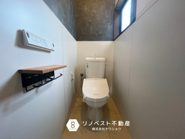 東大阪市鳥居町のトイレ|温水洗浄機能付きトイレ◎新調済みなので、綺麗です♪