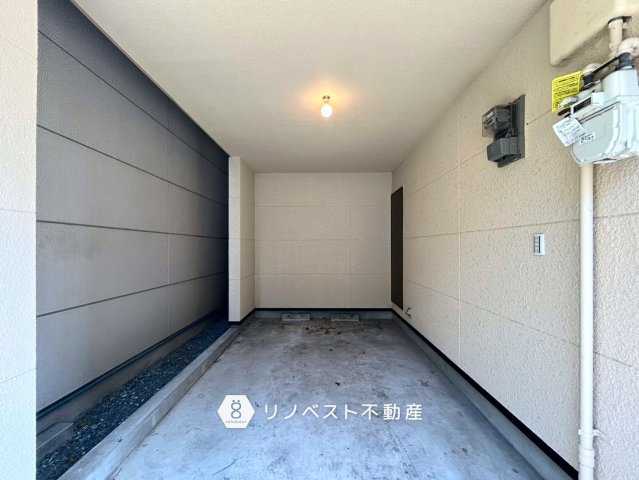 東大阪市菱屋東1丁目の駐車場|【リノベスト不動産】女性スタッフ・男性スタッフ共に活躍中！
