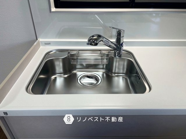 東大阪市菱屋東1丁目のキッチン|【リノベスト不動産】テナント物件は東大阪市含む大阪府下でご紹介可能です◎
