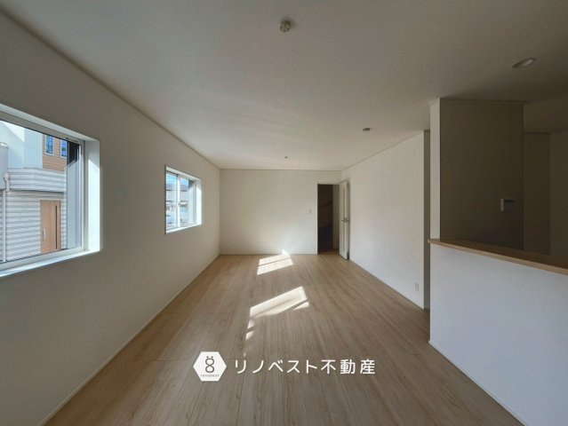 東大阪市玉串町西3丁目の外観|2026年9月完成の新築戸建て♪車2台駐車可能◎