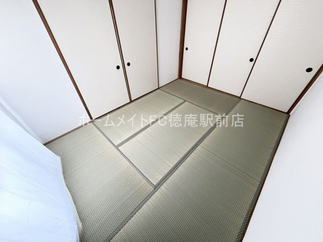 大阪市鶴見区浜３丁目の賃貸マンションの和室