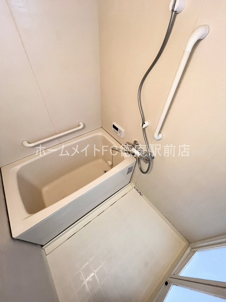 大阪市鶴見区浜３丁目の賃貸マンションの浴室