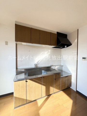 大阪市鶴見区鶴見５丁目の賃貸マンションのキッチン
