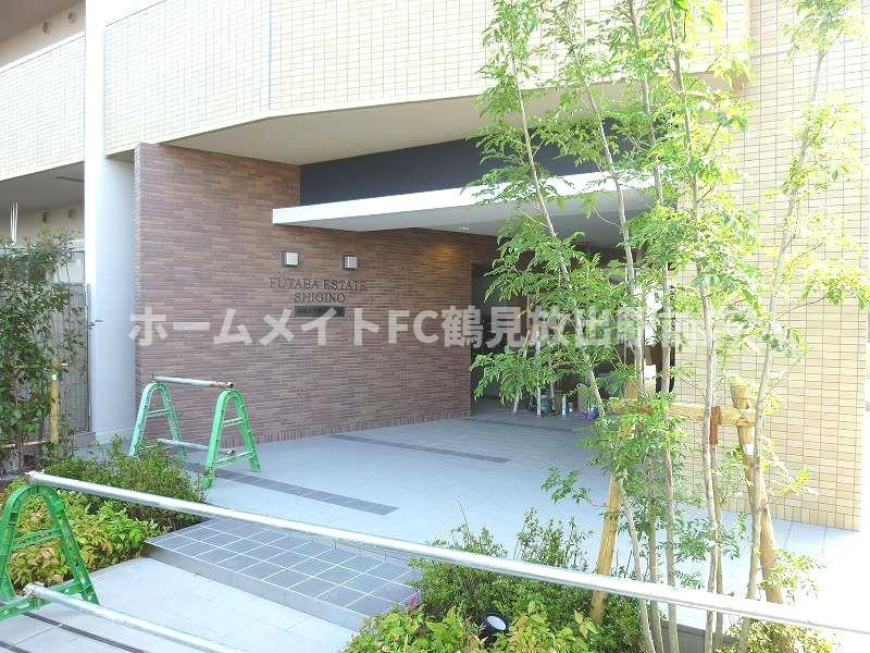 大阪市城東区鴫野西５丁目の賃貸マンションのエントランス