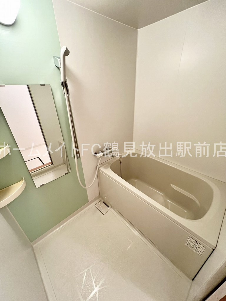 東大阪市森河内西２丁目のハイツの浴室