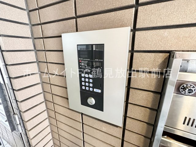 大阪市城東区放出西３丁目の賃貸マンションのセキュリティ