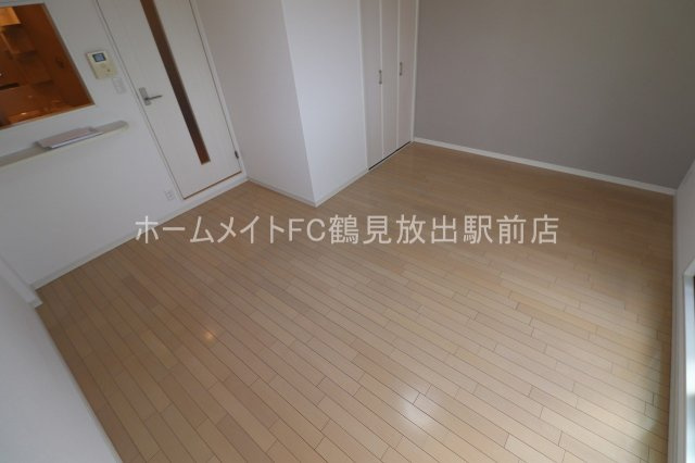 大阪市鶴見区横堤５丁目の賃貸マンションの洋室