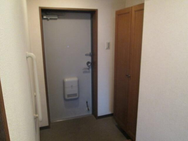 アビオン多摩川の玄関