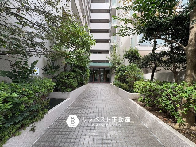 弥刀グリーンマンションのその他|【リノベスト不動産】弊社は近鉄大阪線・奈良線『布施』駅から徒歩2分の場所にございます♪
