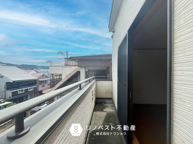 東大阪市菱屋東3丁目のバルコニー|【リノベスト不動産】リフォーム・リノベーションのご相談も承ります♪
