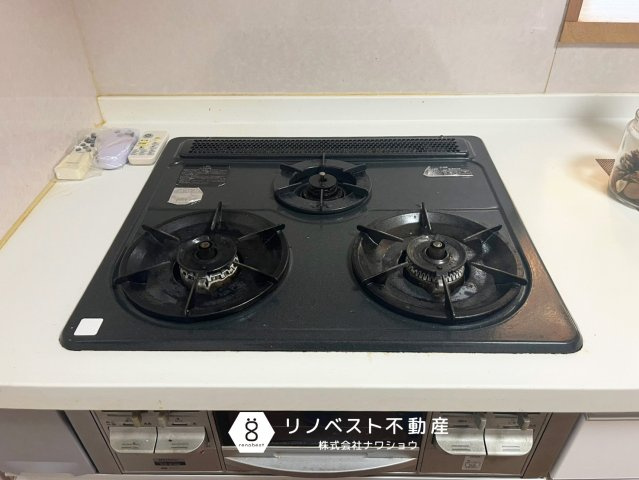 東大阪市菱屋東3丁目のキッチン|【リノベスト不動産】土日祝も営業中！HPより来店予約も可能です◎
