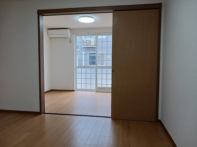 エルガーデンⅡの居間・リビング
