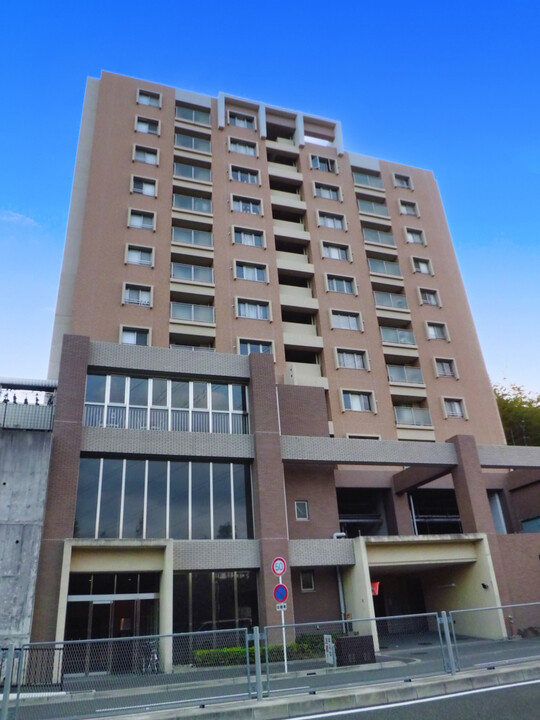 メゾン南千里シェプレの外観