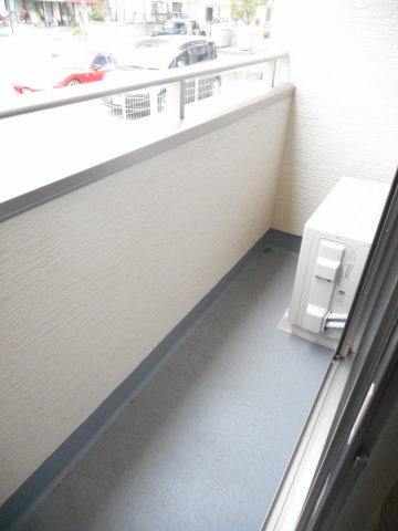 ディアコート御茶山のバルコニー|開放的で明るい空間を演出してくれるバルコニーです