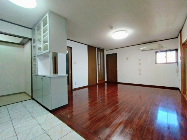 マンション生駒の居間・リビング