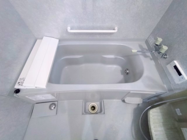 マンション生駒の浴室