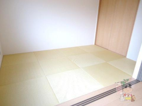 ルミエール　Ｄの居間・リビング|和室