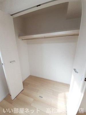 【収納】 | ラ　ヴィアン　クルールＡ