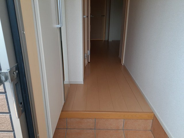 メディオカーサ　Ｋの玄関