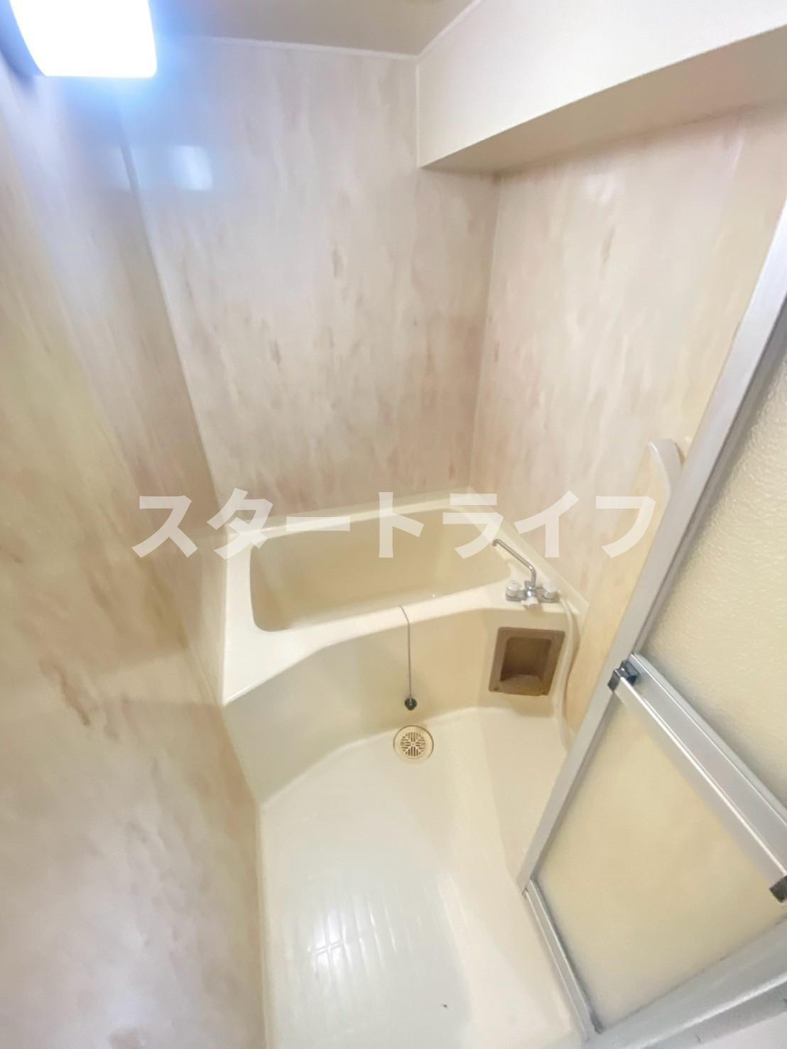 大阪市淀川区三国本町３丁目の賃貸マンションの浴室