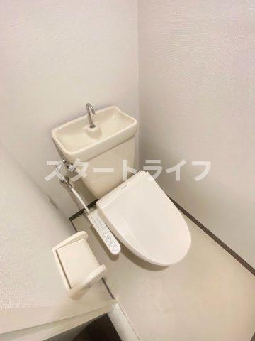 大阪市淀川区三国本町３丁目の賃貸マンションのトイレ