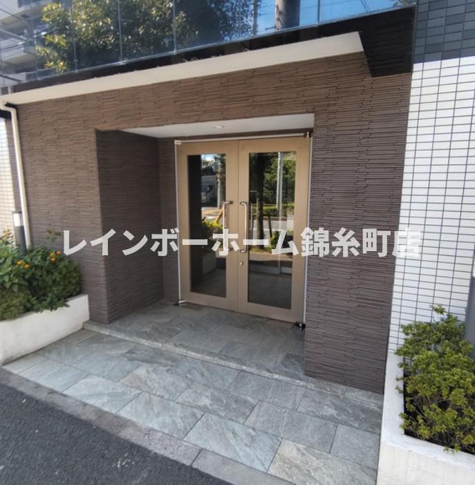 SUNRISEのエントランス