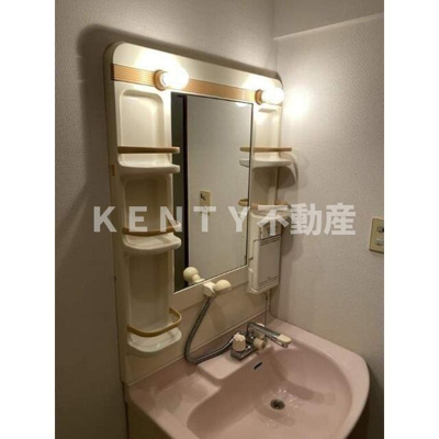 【洗面所】 | リバーサイド田園 | コンパクトで使いやすい洗面所
