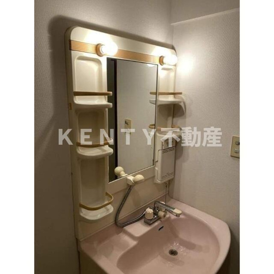 【洗面所】 | リバーサイド田園 | コンパクトで使いやすい洗面所
