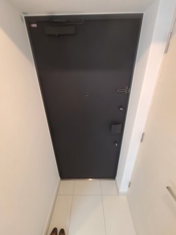 プレール・ドゥーク住吉Ⅳの玄関