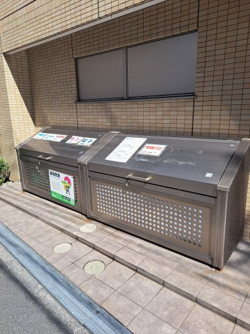 【その他共用部分】 | ミェーレ船橋 | ごみ置き場です