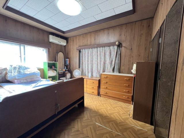 千丁町太牟田戸建の洋室