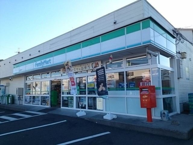 フォークローバーの周辺|ファミリーマート草津笠山店まで321m