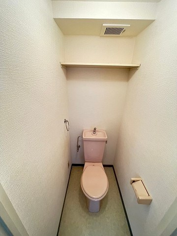 ロイヤルハイツ夙川（霞町）のトイレ