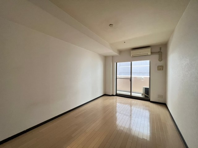 ディナスティ松屋町Ⅱの寝室