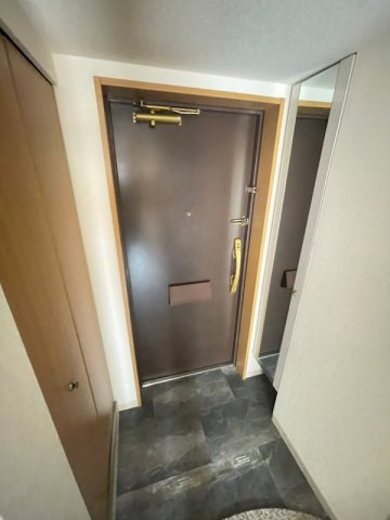 リアンジェ難波の玄関