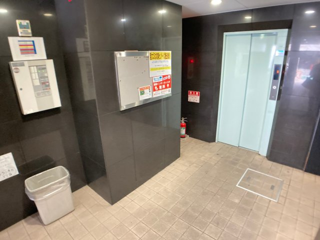 グランパシフィック難波南のロビー