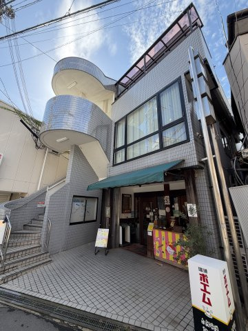 重田ビルの外観
