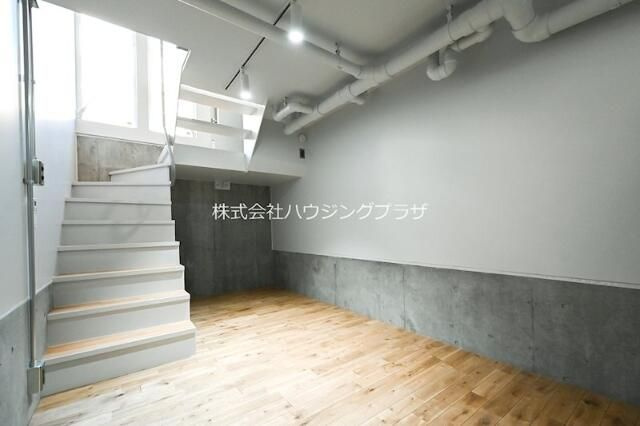 とまり木の居間・リビング|ゆったり過ごせる居間です