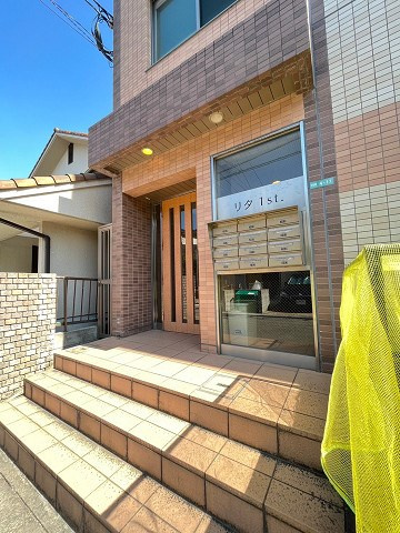 リタ　1st.の外観