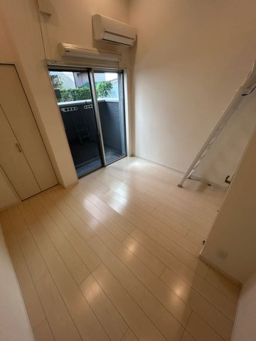 First Gate KOBEの居間・リビング